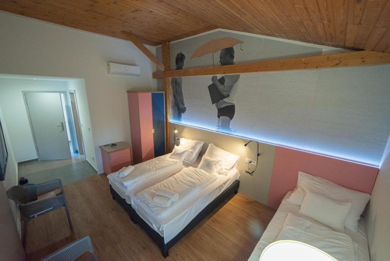 Dalma Panzio 4*
